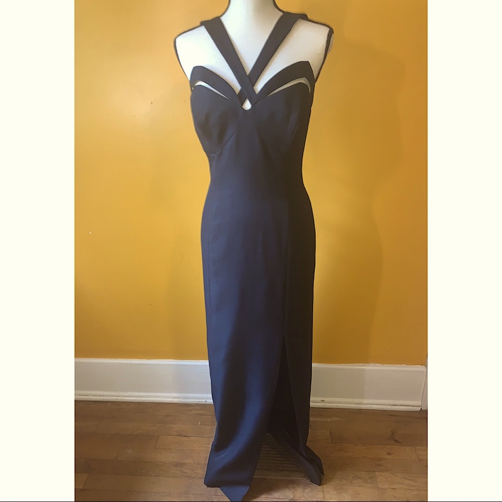 Cache, NWT, Black semi-formal dress. Sz 10.